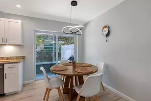 2533 Waldemere St, Sarasota, FL 34239 - Photo 12