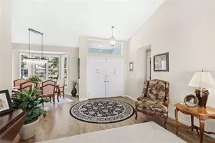 373 Roseling Cir, Venice, FL 34293 - Photo 8