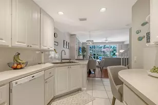 7944 Bergamo Ave, Sarasota, FL 34238 - Photo 24