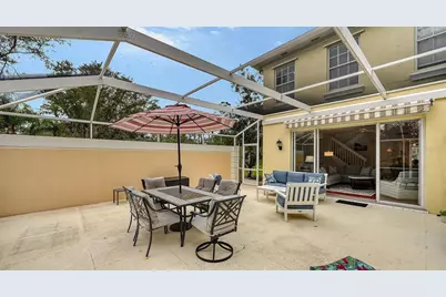 7944 Bergamo Avenue, Sarasota, FL 34238 - Photo 22