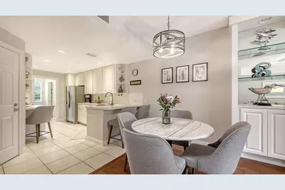 7944 Bergamo Avenue, Sarasota, FL 34238 - Photo 4