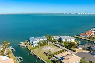 591 Golf Links Ln, Longboat Key, FL 34228 - Photo 16