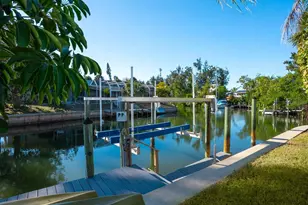 6934 Belgrave Dr, Siesta Key, FL 34242 - Photo 38