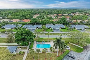 7461 W Country Club Dr N, Sarasota, FL 34243 - Photo 20