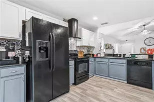 5806 Oak Mill Terrace, Palmetto, FL 34221 - Photo 6