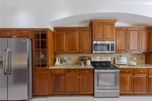 7012 Twin Hills Terrace, Lakewood Ranch, FL 34202 - Photo 14