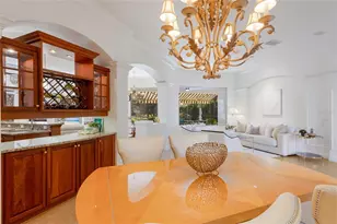 7012 Twin Hills Terrace, Lakewood Ranch, FL 34202 - Photo 12