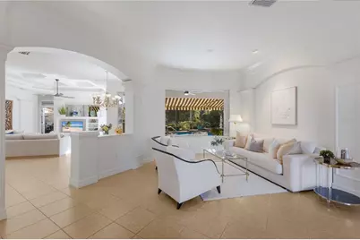 7012 Twin Hills Terrace, Lakewood Ranch, FL 34202 - Photo 8