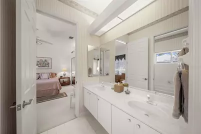 2799 Dick Wilson Drive, Sarasota, FL 34240 - Photo 28