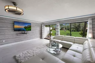 339 Barcelona Dr, Bradenton, FL 34210 - Photo 4