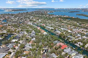 5045 Oxford Dr, Sarasota, FL 34242 - Photo 72