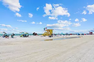 5045 Oxford Dr, Sarasota, FL 34242 - Photo 88