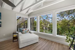 5045 Oxford Dr, Sarasota, FL 34242 - Photo 28