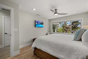 5045 Oxford Dr, Sarasota, FL 34242 - Photo 56