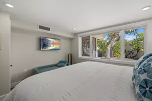 5045 Oxford Dr, Sarasota, FL 34242 - Photo 44