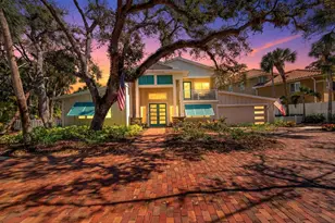 5045 Oxford Dr, Sarasota, FL 34242 - Photo 1