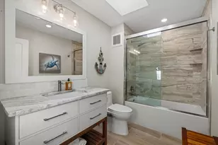 5045 Oxford Dr, Sarasota, FL 34242 - Photo 54