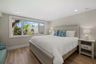 5045 Oxford Dr, Sarasota, FL 34242 - Photo 46