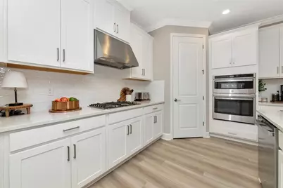 8516 Golden Dawn Court, Sarasota, FL 34241 - Photo 12