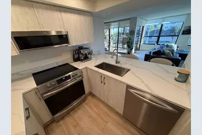 11 Sunset Drive #105, Sarasota, FL 34236 - Photo 8