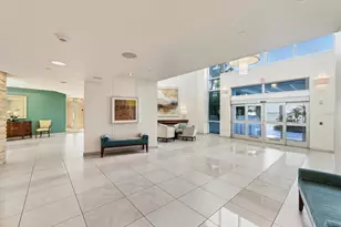 988 Boulevard of the Arts, Sarasota, FL 34236 - Photo 4