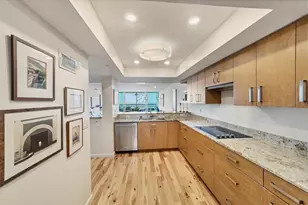 988 Boulevard of the Arts, Sarasota, FL 34236 - Photo 8