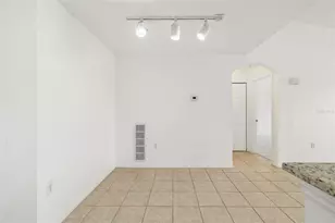 8933 Manor Loop, Lakewood Ranch, FL 34202 - Photo 14