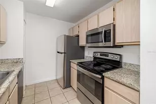 8933 Manor Loop, Lakewood Ranch, FL 34202 - Photo 16