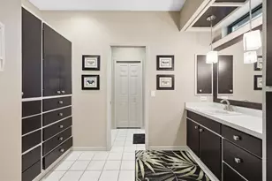 4761 Pine Harrier Dr, Sarasota, FL 34231 - Photo 20