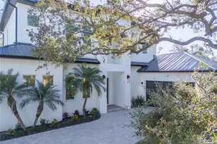 2420 Floyd St, Sarasota, FL 34239 - Photo 4