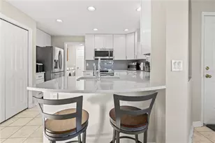 5011 72nd St E, Palmetto, FL 34221 - Photo 6