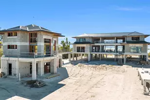 5965 Gulf of Mexico Dr, Longboat Key, FL 34228 - Photo 2