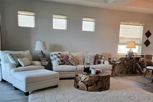 235 O'keeffe Cir, Bradenton, FL 34212 - Photo 6