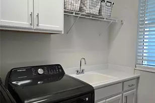 235 O'keeffe Cir, Bradenton, FL 34212 - Photo 18