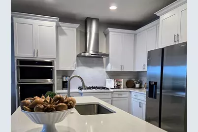 235 Okeeffe Circle, Bradenton, FL 34212 - Photo 2