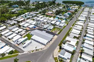 10315 Cortez Rd, Bradenton, FL 34210 - Photo 36