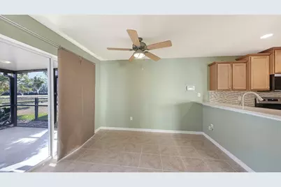 7109 Chatum Light Run, Bradenton, FL 34212 - Photo 10