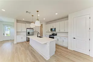 1051 Waterline Ct, Sarasota, FL 34240 - Photo 2