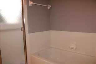 1507 Lantana Ct, Palmetto, FL 34221 - Photo 18