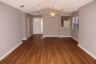 1507 Lantana Ct, Palmetto, FL 34221 - Photo 8