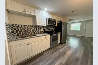 350 Elmstreet Court #B, Englewood, FL 34223 - Photo 6