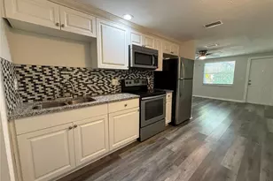 350 Elmstreet Ct, Englewood, FL 34223 - Photo 6