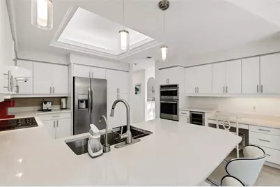 7242 Villa D Este Drive, Sarasota, FL 34238 - Photo 16