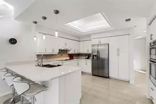 7242 Villa D Este Dr, Sarasota, FL 34238 - Photo 14