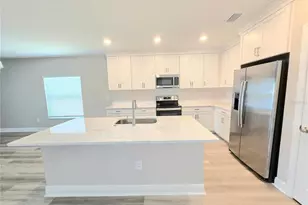 5511 Patano Loop, Palmetto, FL 34221 - Photo 6