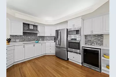 2110 Harbourside Drive #547, Longboat Key, FL 34228 - Photo 8