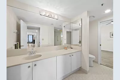 2110 Harbourside Drive #547, Longboat Key, FL 34228 - Photo 30
