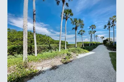 2110 Harbourside Drive #547, Longboat Key, FL 34228 - Photo 34