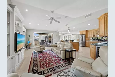 5970 Emerald Harbor Drive, Longboat Key, FL 34228 - Photo 16