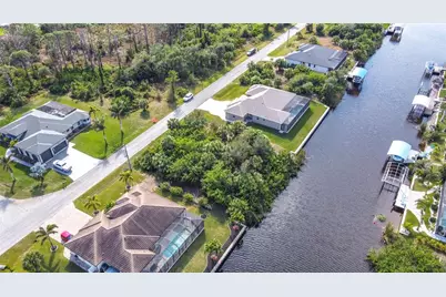 9177 Santa Lucia Drive, Port Charlotte, FL 33981 - Photo 14